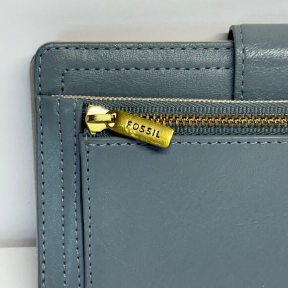 Fossil Wallet Bi-Fold Snap Gray Tan Leather Snap Zip Neutral Lightweight - Picture 4 of 13